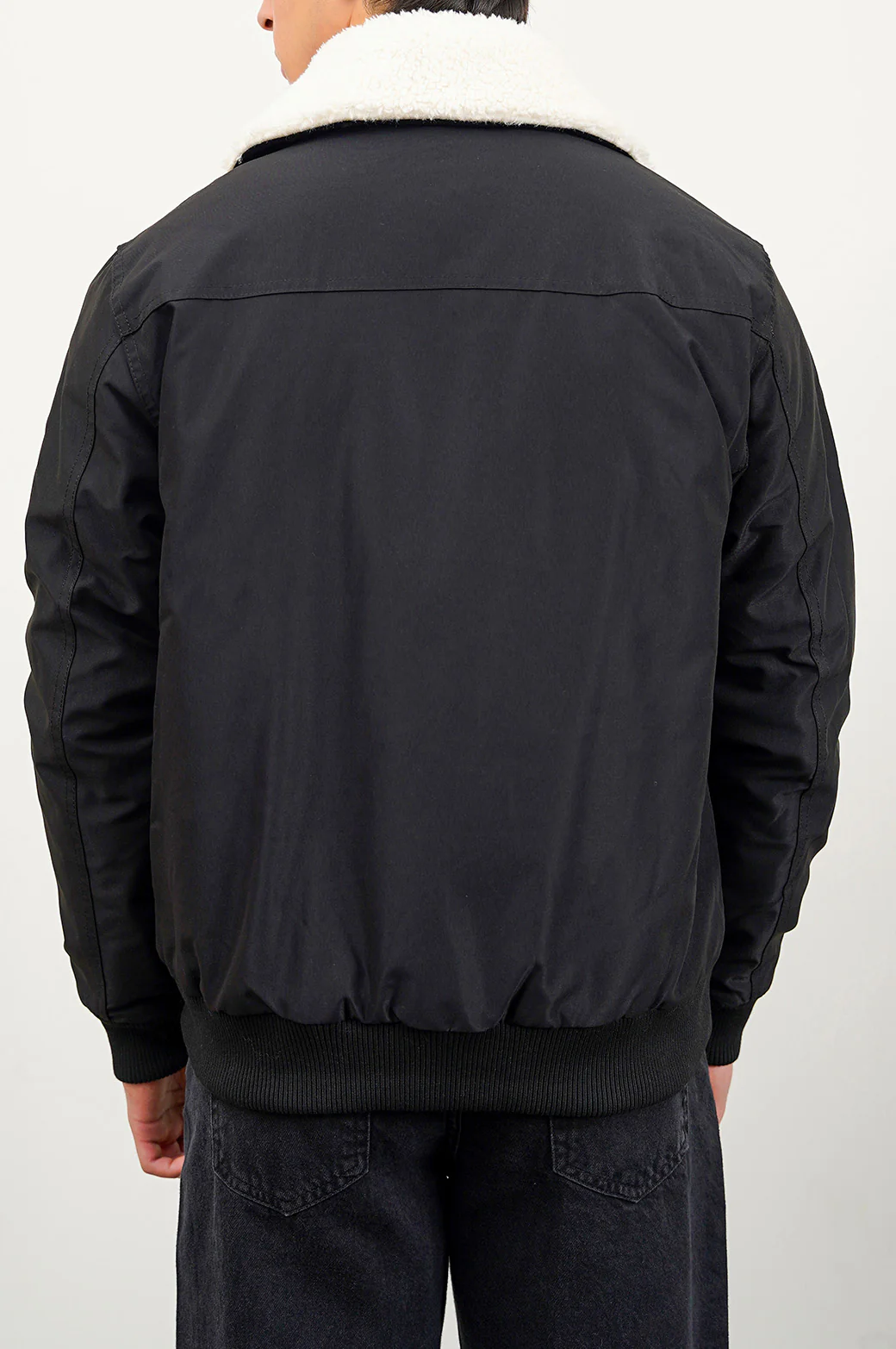 MAW24TP046-BLACK-SHERPA-COLLAR-JACKET-000000_11